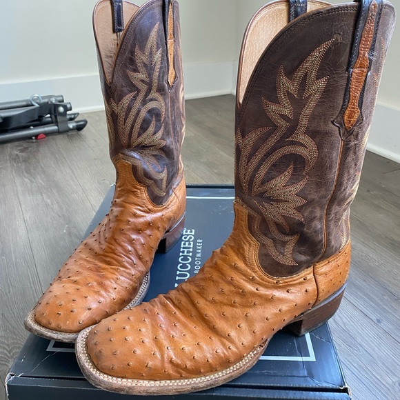 lucchese ostrich boots
